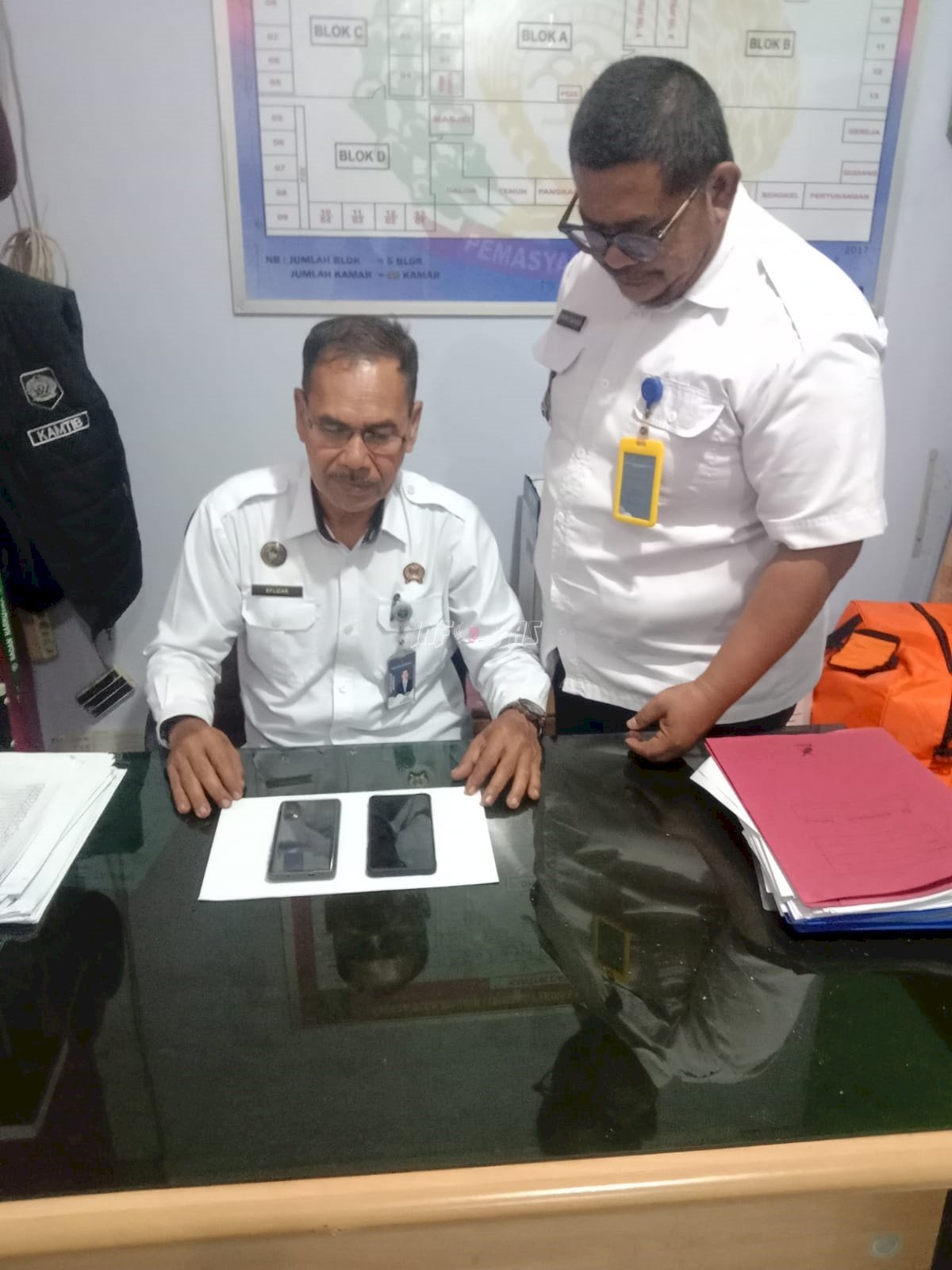 Petugas Lapas Bengkalis Gagalkan Penyelundupan Dua Unit Handphone oleh Pengunjung