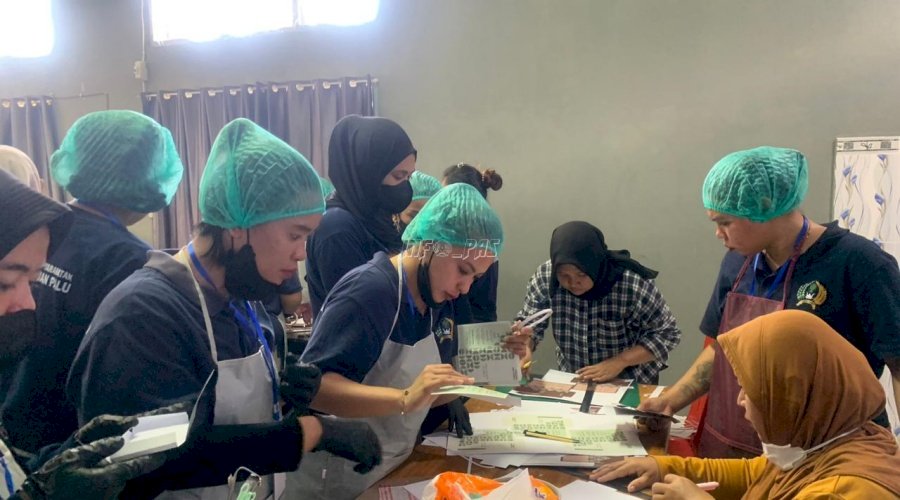 “Dari Narapidana Menjadi Wirausaha”, Warga Binaan Lapas Perempuan Palu Sukses Produksi Coklat