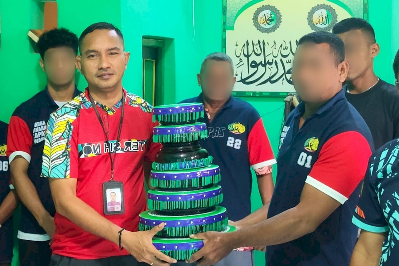 Lapas Wahai Serahkan Seperangkat Rebana, Perkuat Pembinaan Kerohanian Islam