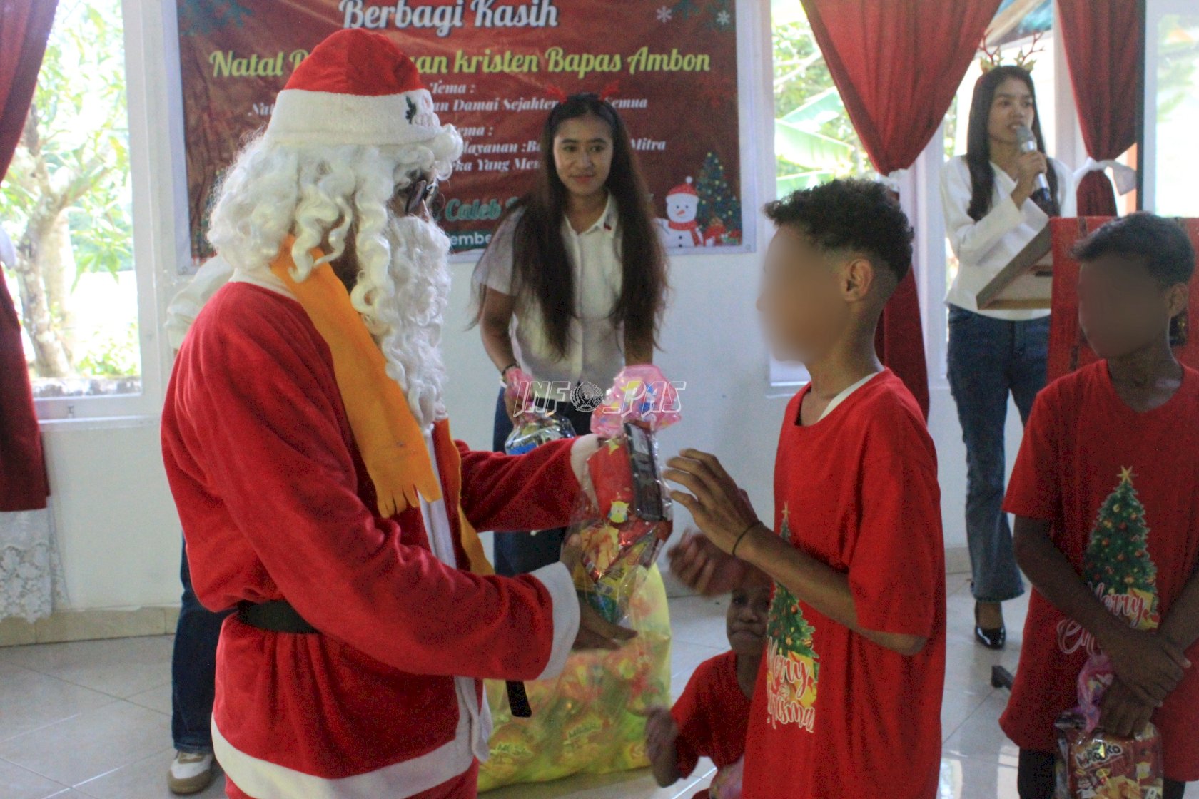 Kanwil Ditjenpas Maluku Perkuat Nilai Pelayanan lewat Perayaan Natal di Bapas Ambon