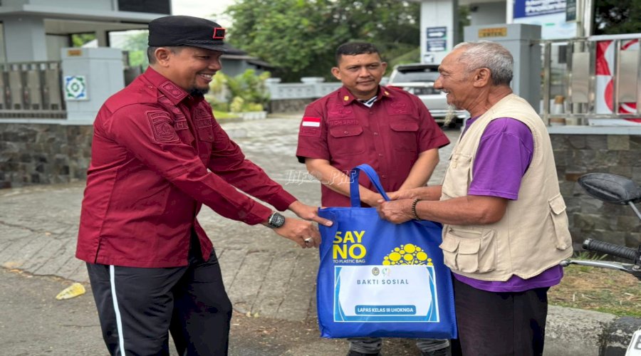 Implementasi Program Akselerasi, Lapas Lhoknga Salurkan Bansos kepada Masyarakat 