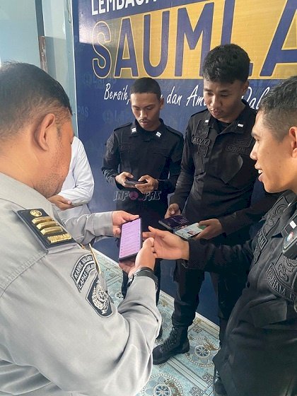 Cegah Praktik Judi Online, Lapas Saumlaki Periksa Ponsel Petugas