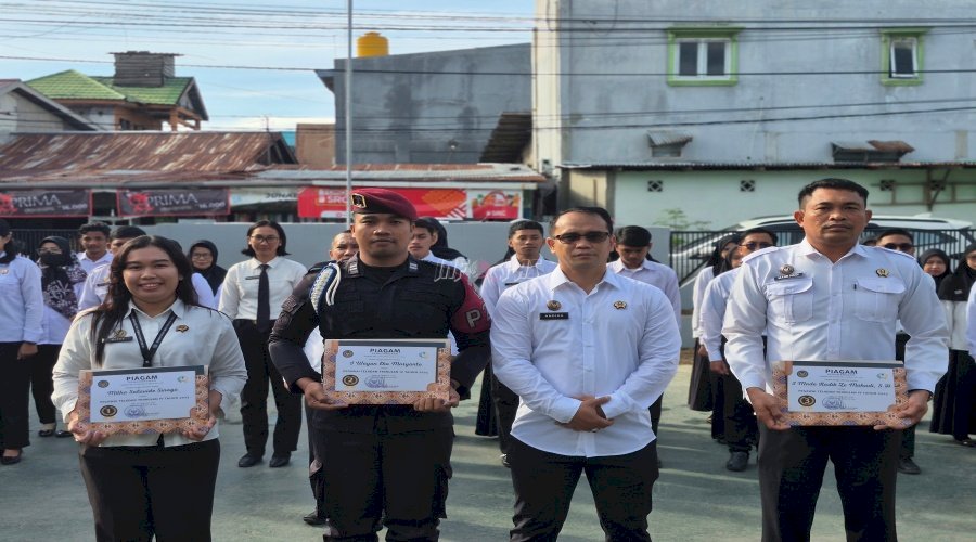 Rutan Palu Beri Penghargaan Pegawai Teladan Triwulan IV 2025 