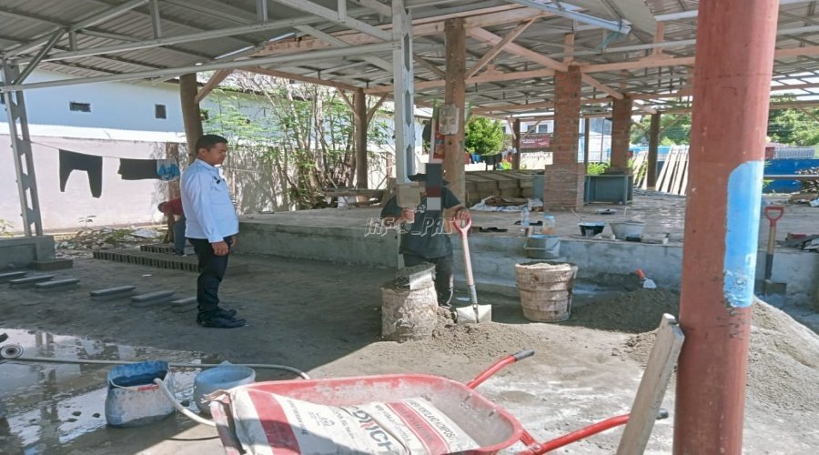 Lapas Tolitoli Kembangkan Kemandirian Warga Binaan melalui Program Pembuatan Batako