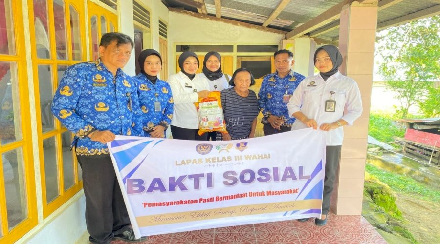 Sentuhan Kasih Hari Ibu, Lapas Wahai Gelar Bansos bagi Janda Kurang Mampu