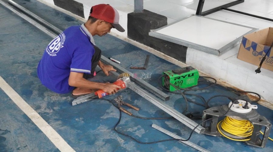 Asah Keterampilan Kerja, Warga Binaan Lapas Narkotika Karang Intan Produksi Meja Keramik