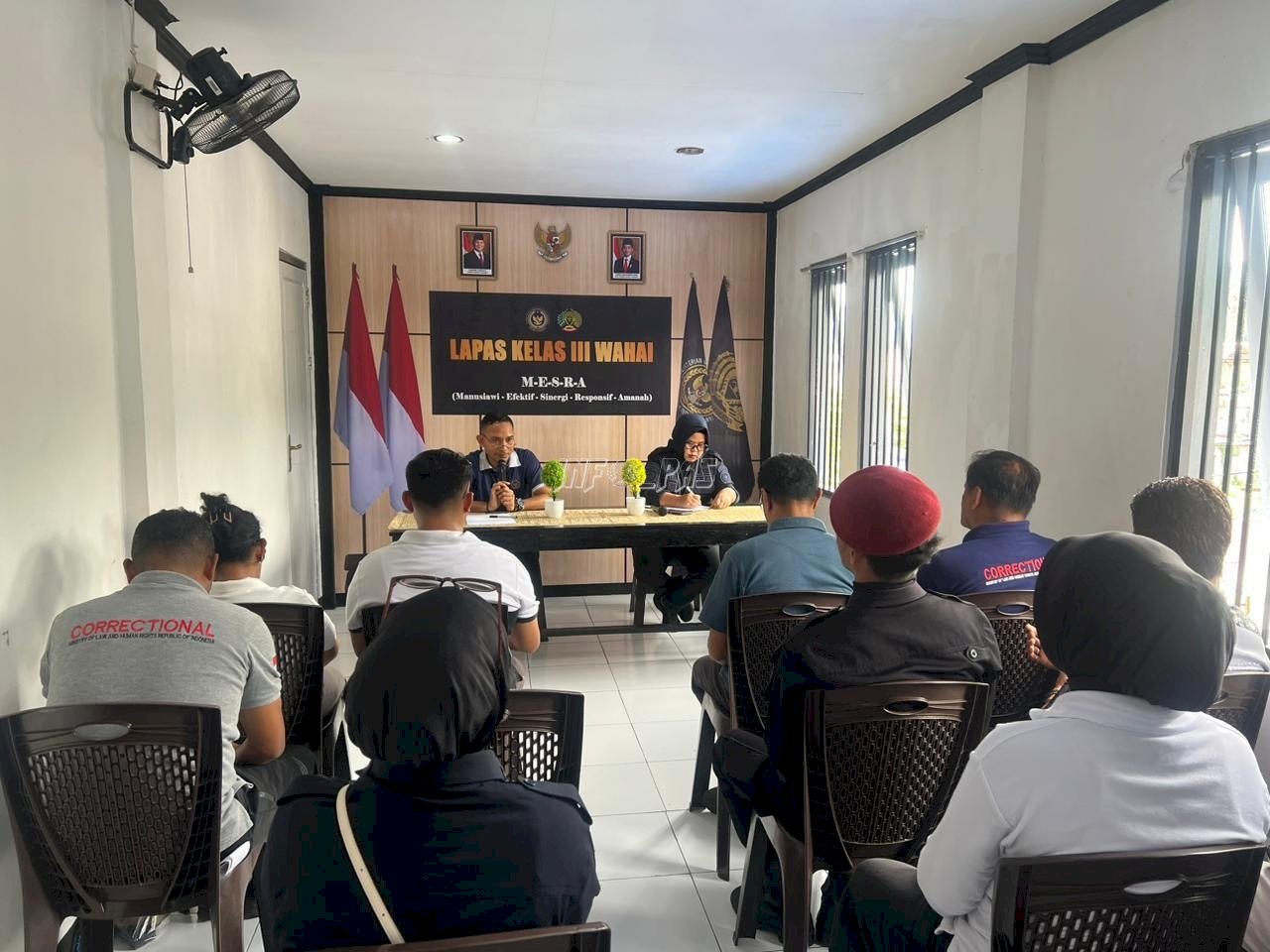 Tingkatkan Profesionalitas Jajaran, Kanwil Ditjenpas Maluku Beri Penguatan Petugas Lapas Wahai