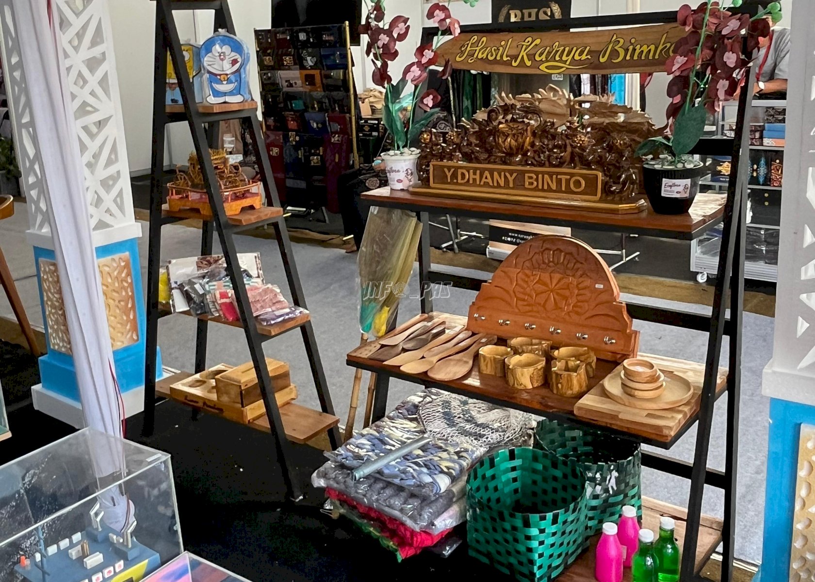 Hasil Karya Warga Binaan Lapas Batang Warnai Batang Nusantara Expo 2025