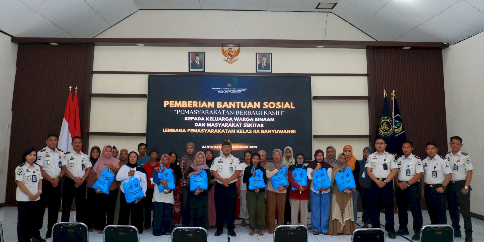 Wujud Kepedulian, Lapas Banyuwangi Salurkan Paket Sembako untuk Keluarga Warga Binaan