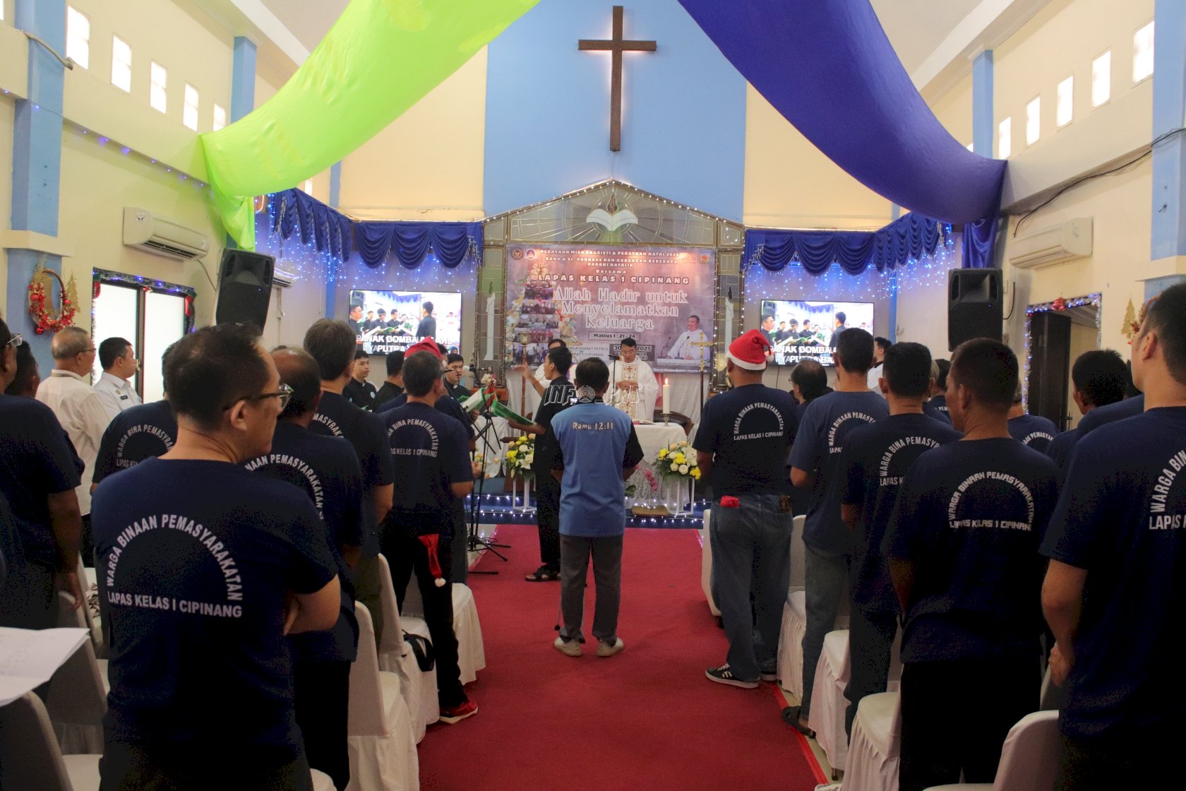 Perayaan Natal 2025 di Gereja Petrus Lapas Cipinang Berlangsung Khidmat dan Penuh Sukacita