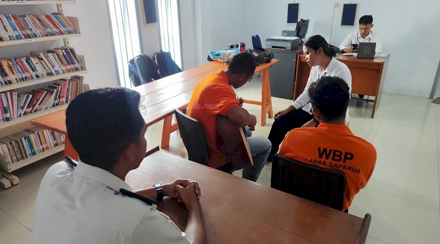 Lapas Saparua Lanjutkan Pembinaan Keahlian Alat Musik bagi Warga Binaan