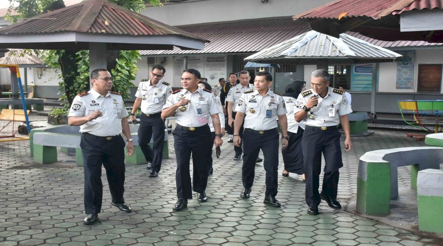Perkuat Keamanan dan Integritas, Kakanwil Ditjenpas Sulsel Pantau Lapas Makassar