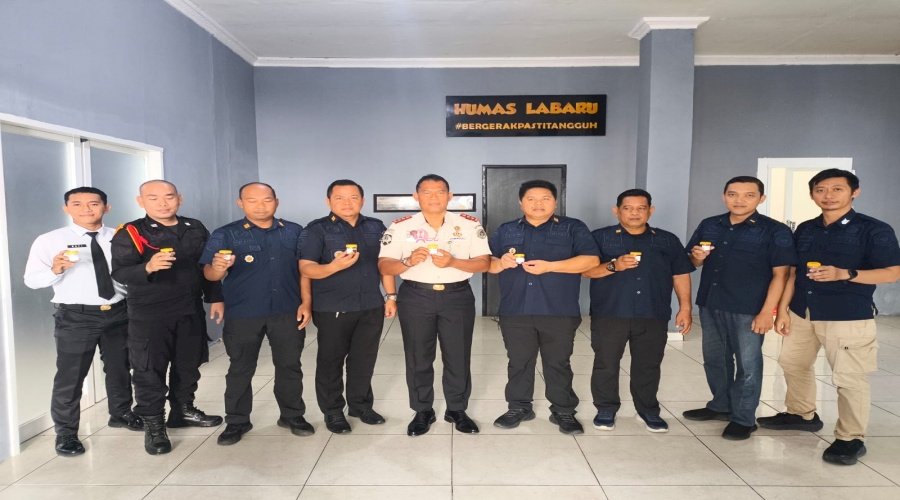 Dukung 15 Program Aksi Kemenimipas, Lapas Banjarbaru Tes Urine Petugas dan Warga Binaan