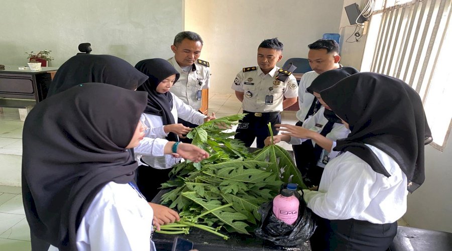 Lapas Takalar Beri Ruang Peserta Magang Maksimalkan Perikanan lewat Pembuatan Pakan Cair