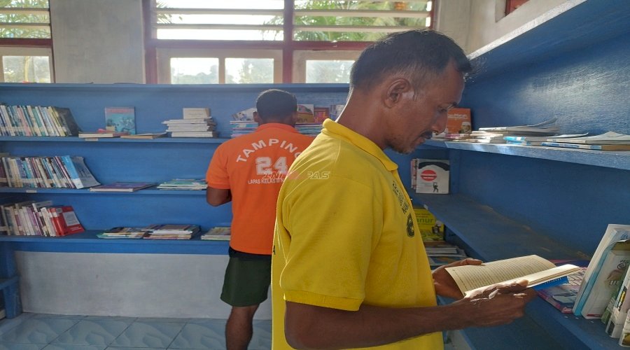 Warga Binaan Lapas Namlea Jadikan Perpustakaan sebagai Sarana Literasi