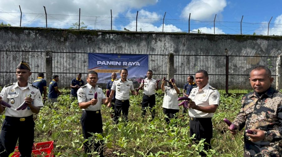 Lapas Atambua Donasikan Hasil Panen untuk Korban Bencana Alam Sumatra dan Aceh