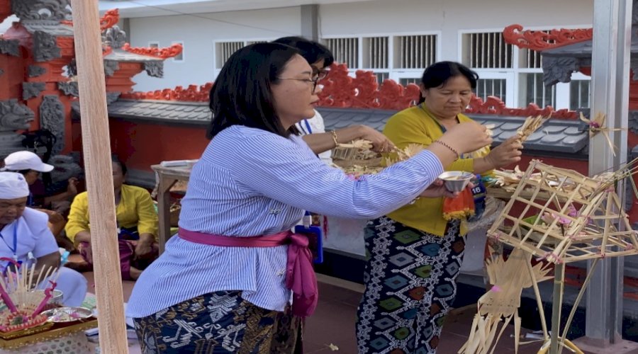 Lapas Luwuk Gelar Upacara Melaspas dan Penyucian Pura Maitri Santhi