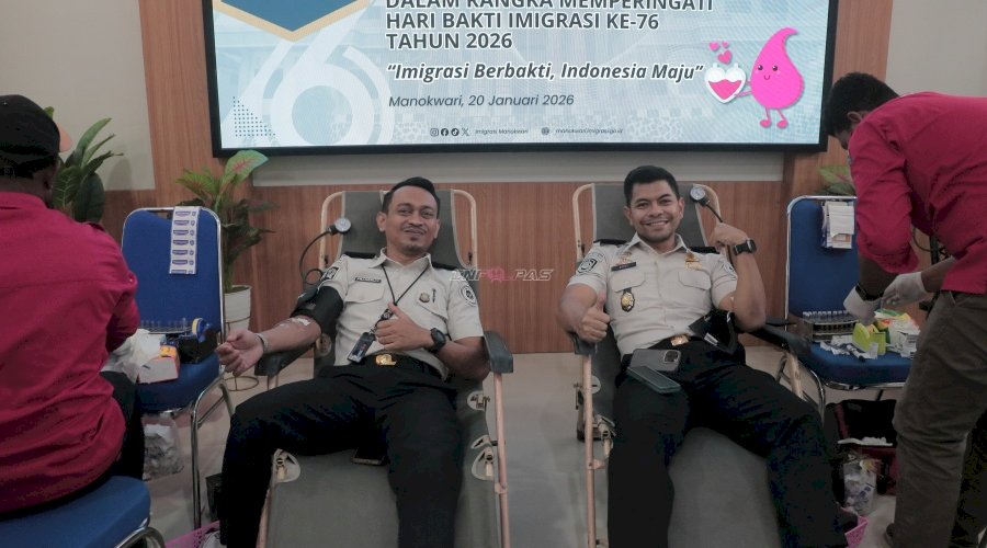 Kanwil Ditjenpas Papua Barat Dukung Hari Bakti Imigrasi melalui Donor Darah