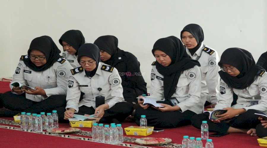 Pengajian Petugas Rutan Perempuan Surabaya Dorong Perubahan Budaya Kerja