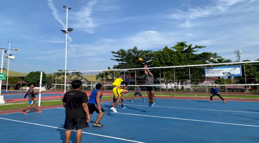 Lapas Banjarmasin Salurkan Energi Positif Warga Binaan lewat Olahraga Voli 