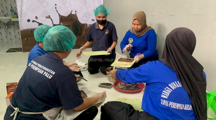 Inovasi Produk Kreatif UMKM, Lapas Perempuan Palu Hadirkan Coklat Better Varian Kekinian