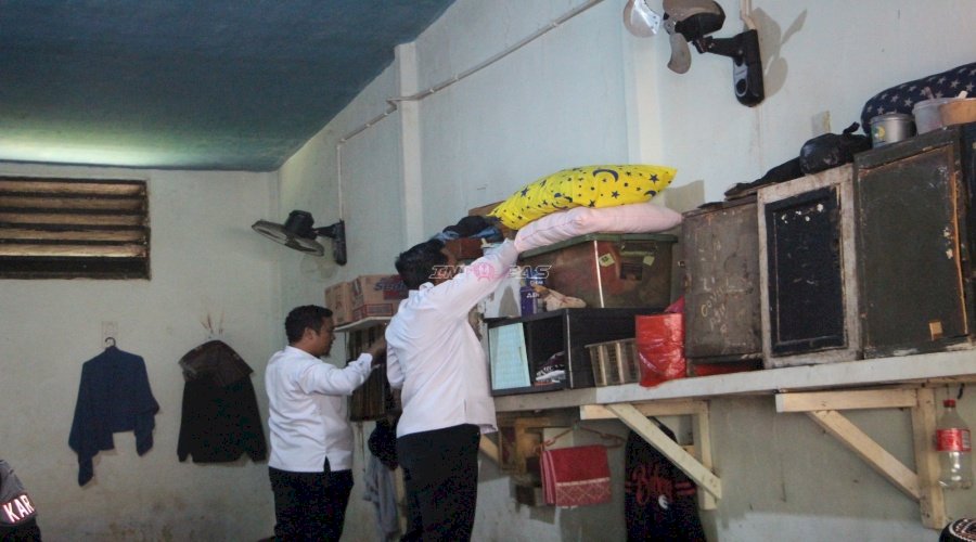 Cegah Potensi Gangguan kamtib, Lapas Kelas I Madiun Razia Hunian Warga Binaan