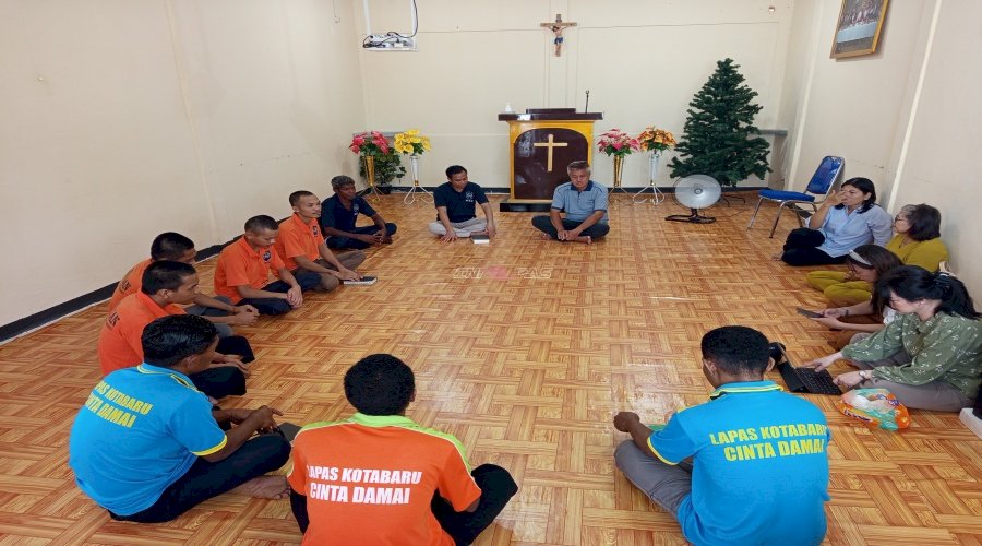 Warga Binaan Kristen di Lapas Kotabaru Beribadah bersama Jaringan Doa Se-Kotabaru