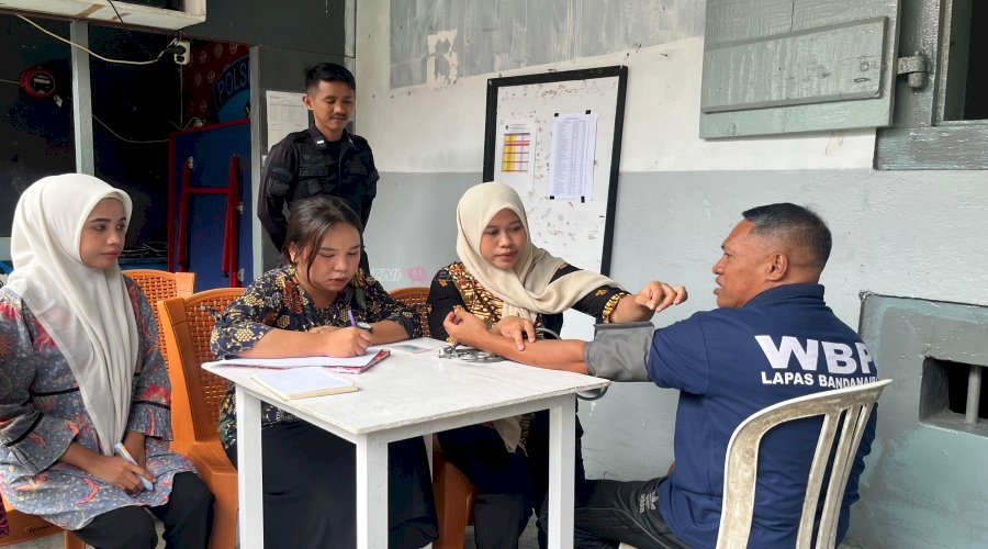 Lapas Bandanaira Layani Kesehatan Warga Binaan Langsung di Blok Hunian