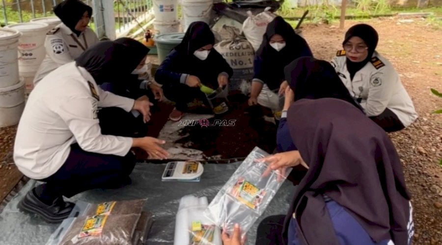 Lapas Perempuan Martapura Sukses Olah Sampah Jadi Pupuk Padat dan Cair