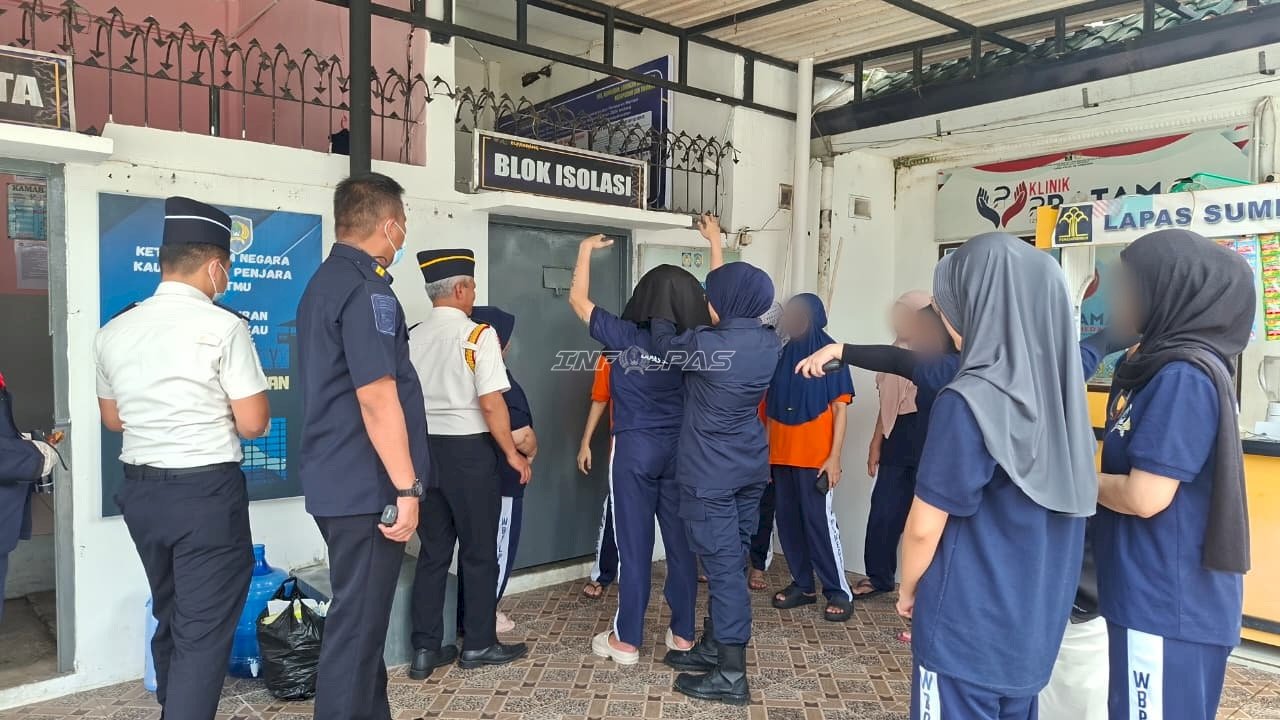 Sasar Blok Wanita dan Kamar Isolasi, Lapas Sumedang Intensifkan Penggeledahan