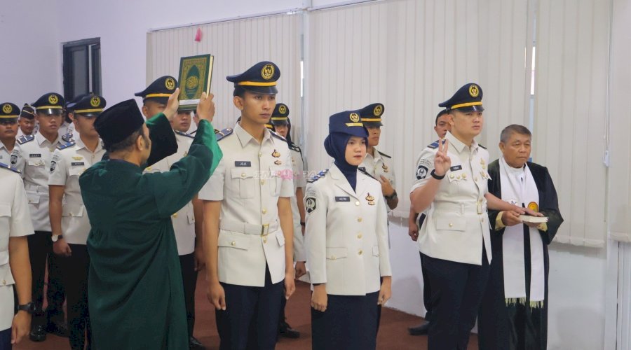 Kakanwil Ditjenpas Kalsel Tegaskan Sikap Profesionalisme saat Pimpin Pelantikan Pejabat dan ASN