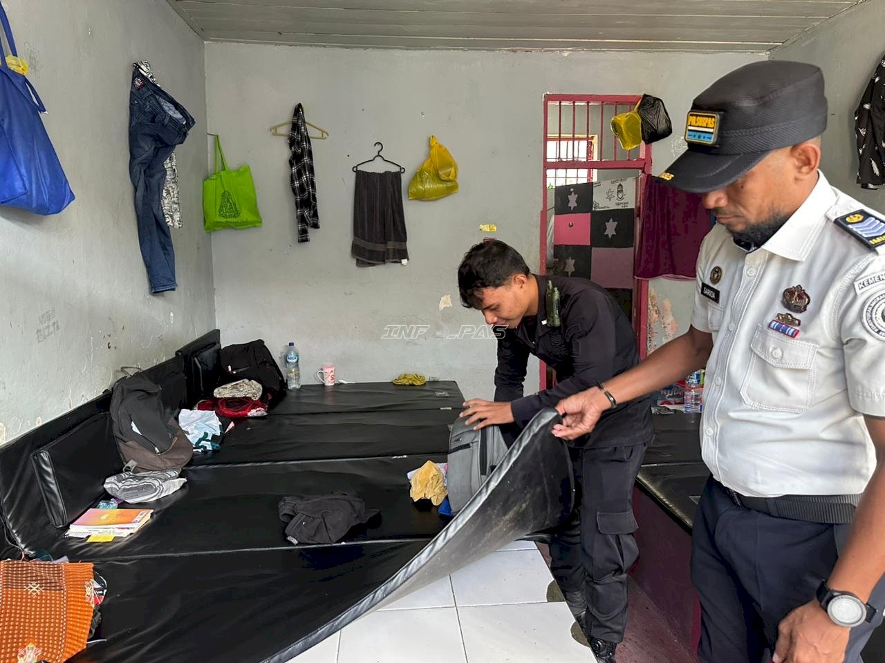 Lapas Tual Gelar Razia Rutin Blok Hunian, Pertegas Komitmen Kamtib dan Zero Halinar