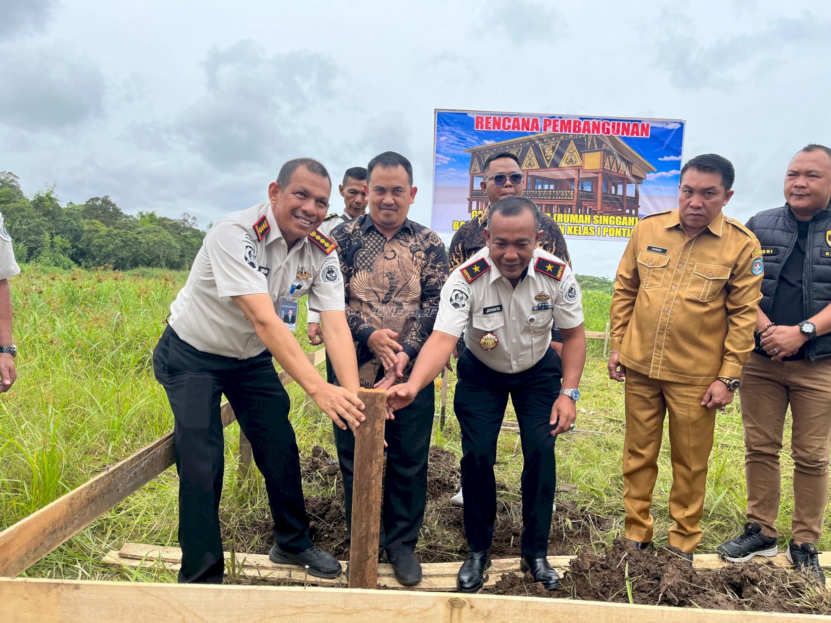 Tancap Tiang Pertama Griya Abhipraya Bapas Pontianak, Kanwil Ditjenpas Kalbar Dukung Reintegrasi Klien