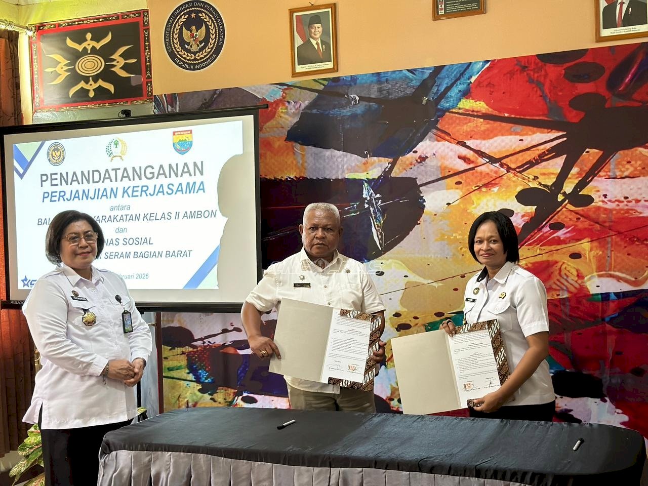 Perkuat Reintegrasi Sosial, Bapas Ambon Teken PKS dengan Disperindagnaker dan DLH SBB