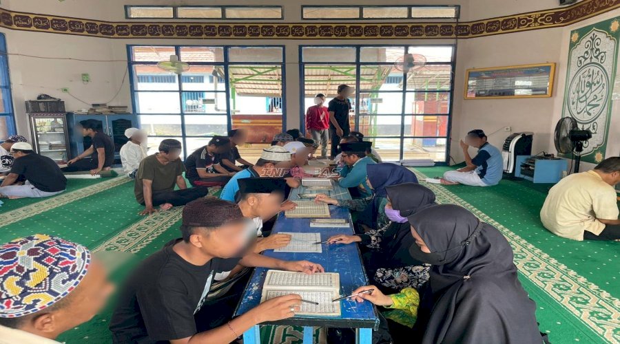 Isi Ramadan dengan Kegiatan Positif, Warga Binaan Rutan Marabahan Belajar Al-Qur’an dan Iqra