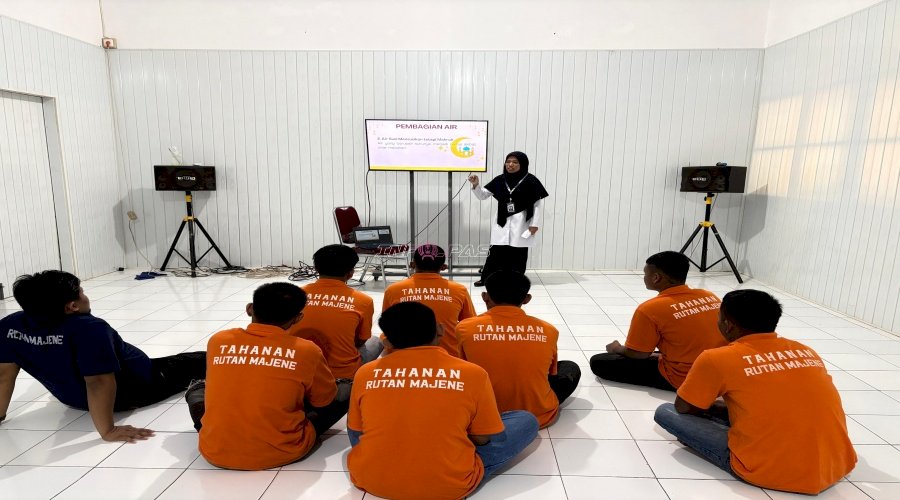 Tingkatkan Kualitas Ramadan, Rutan Majene Bekali Warga Binaan Pemahaman Taharah dan Praktik Wudu