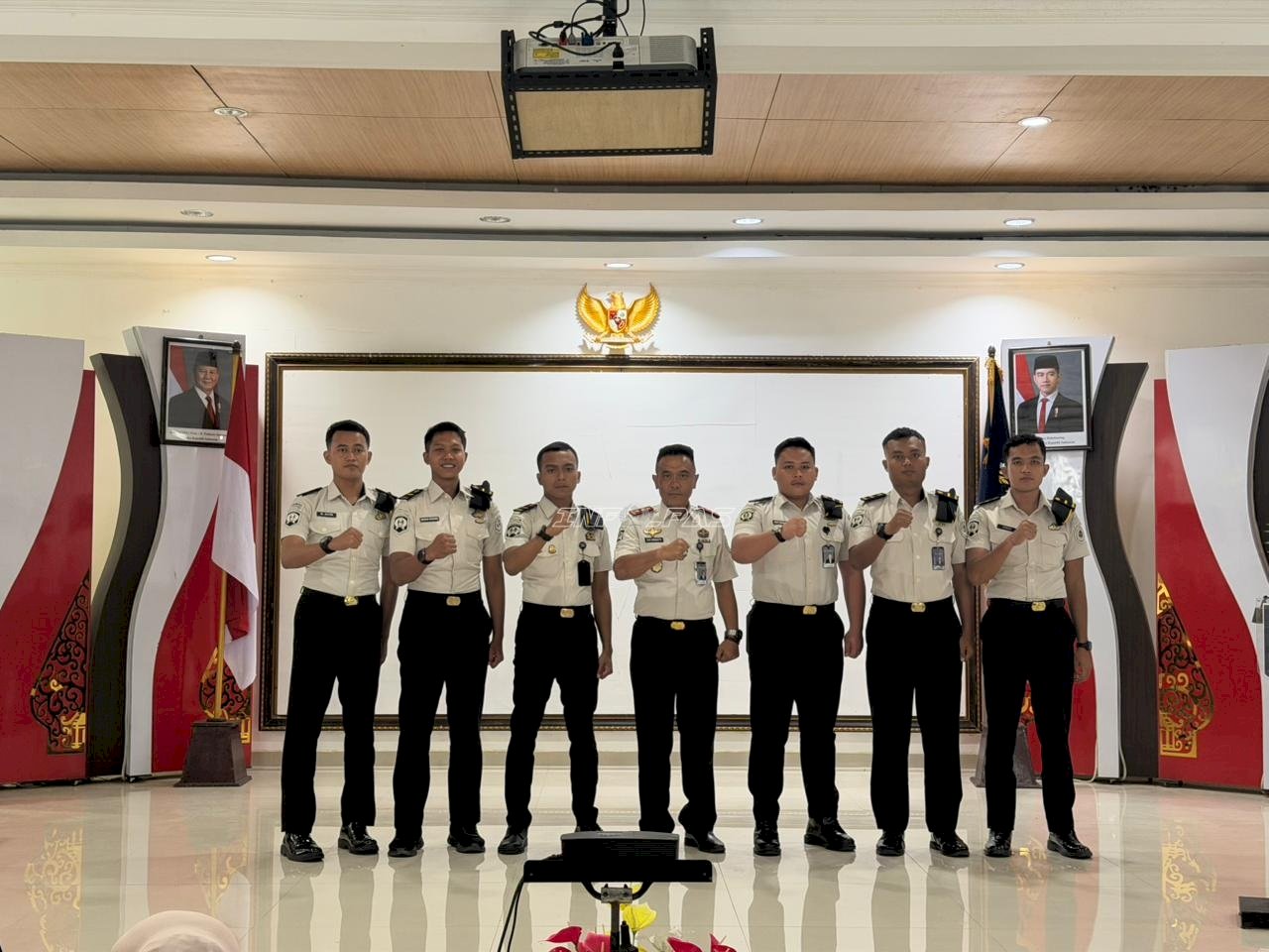Enam Lulusan Poltekip Perkuat Bapas Nusakambangan, Siap Jalankan Tugas Pembimbingan