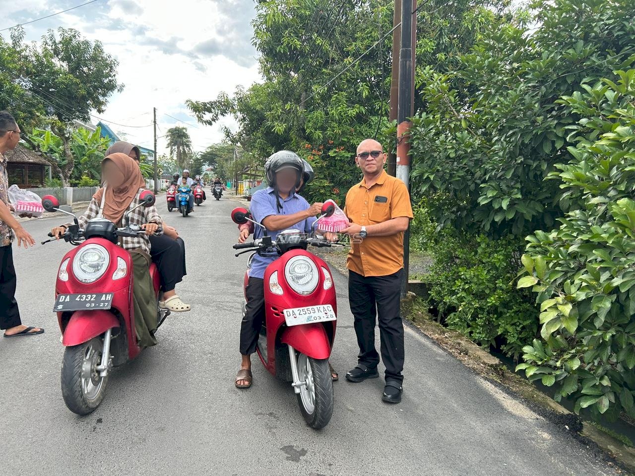Jumat Berkah Ramadan, Rutan Rantau Bagikan Takjil untuk Masyarakat