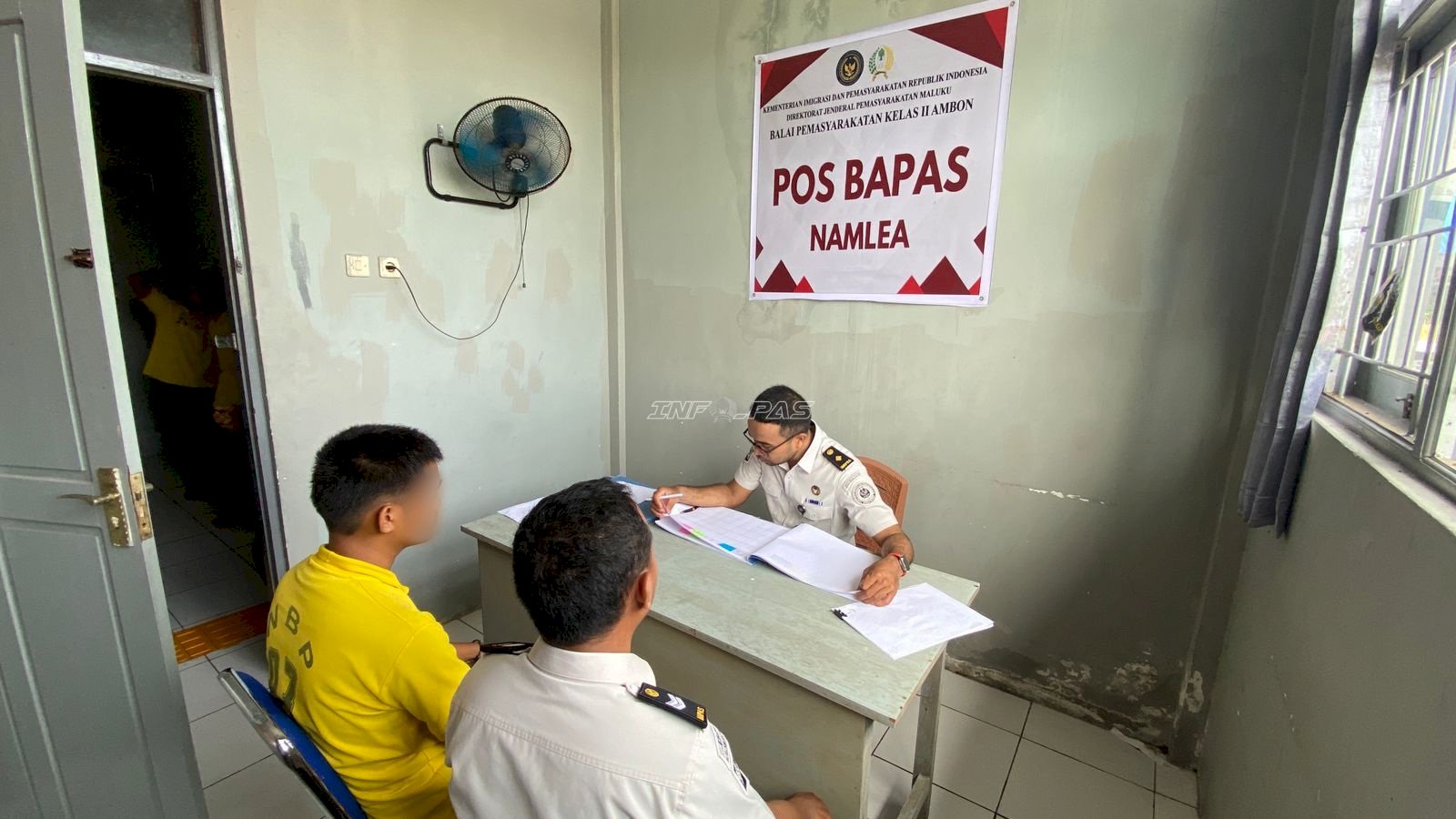 Ramadan Jadi Momentum Pembinaan, PK Bapas Ambon Aktif Dampingi Klien di Pos Bapas Namlea