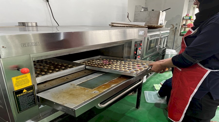 Puasa Tak Surutkan Semangat, Warga Binaan Lapas Perempuan Martapura Hasilkan Berbagai Olahan Makanan