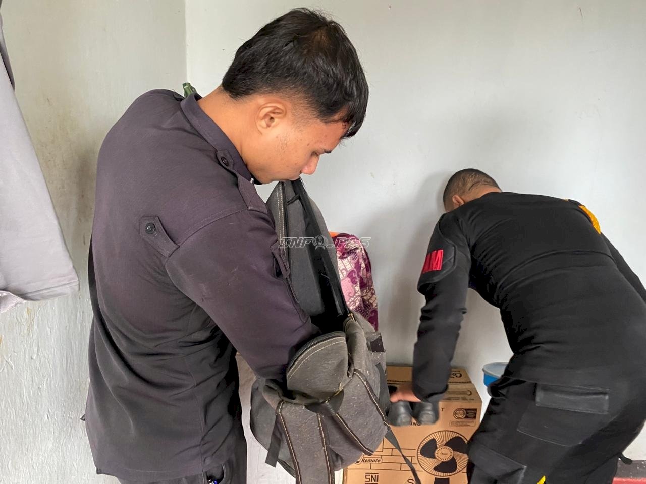 Cegah Gangguan Keamanan Selama Ramadan, Petugas Lapas Tual Geledah Kamar Hunian