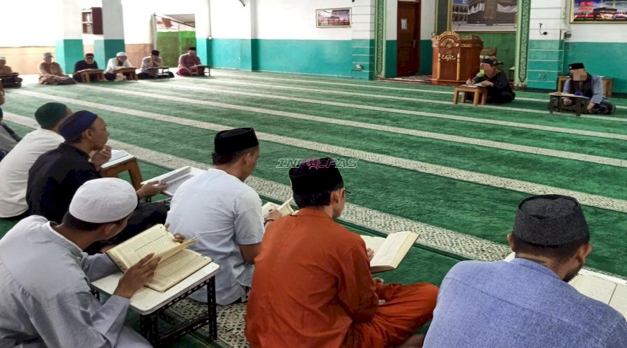 Semarak Ramadan, Lapas Kelas I Cipinang Gelar Program Everyday Khotmil Quran bagi Warga Binaan