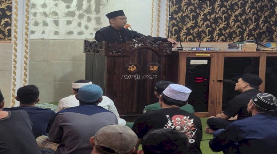 Warga Binaan Rutan Palu Khusyuk Simak Tausiah Malam Ramadan