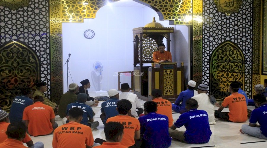 Safari Ramadan di Rutan Raha, Kakanwil Ditjenpas Sultra Tegaskan Seluruh Layanan Warga Binaan Gratis