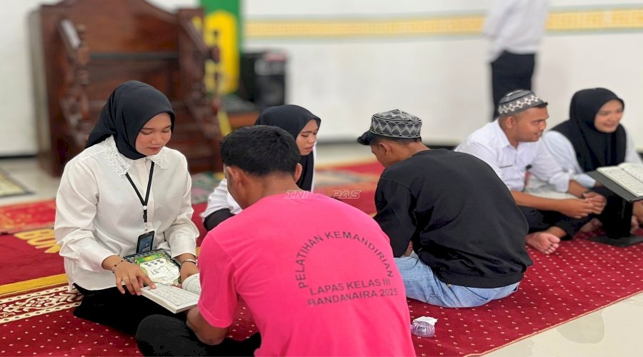 Pendampingan Baca Al-Qur’an, Lapas Bandanaira Perkuat Pembinaan Kepribadian Warga Binaan