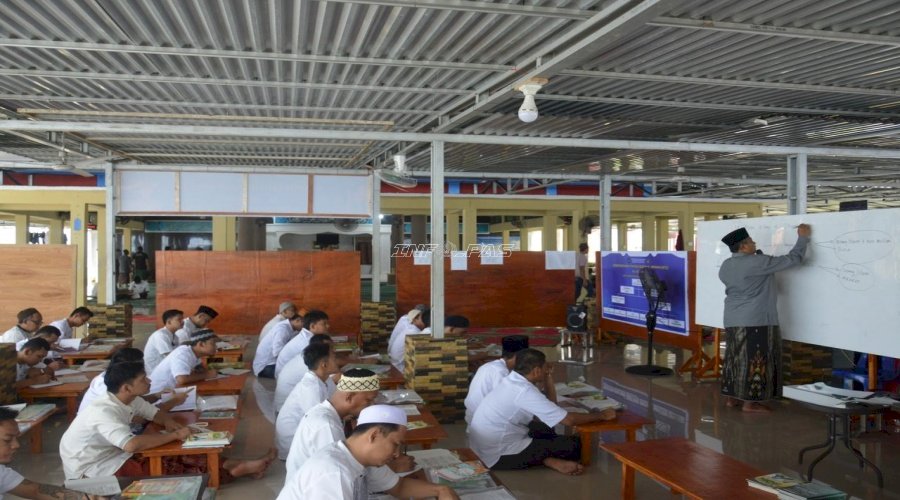 Program Rumah Tahfidz Quran Al-Hidayah Isi Ramadan Warga Binaan Lapas Narkotika Muara Sabak