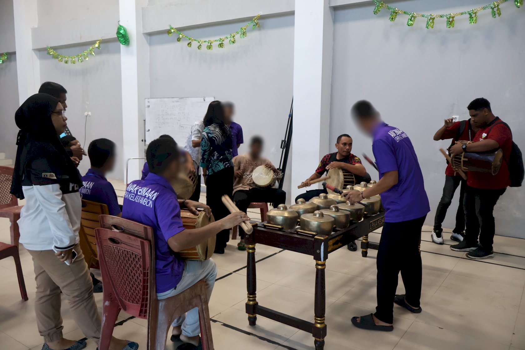 LPKA Ambon Asah Kreativitas Anak Binaan lewat Pelatihan Tifa dan Totobuang