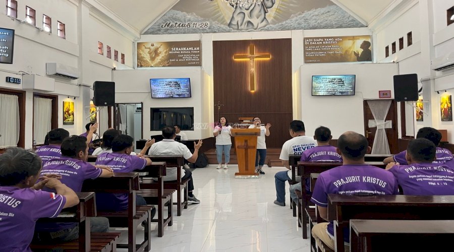 Dalami Firman Tuhan, Lapas Cibinong Hadirkan Program Gerakan Membaca Al-Kitab bagi Warga Binaan Nasrani