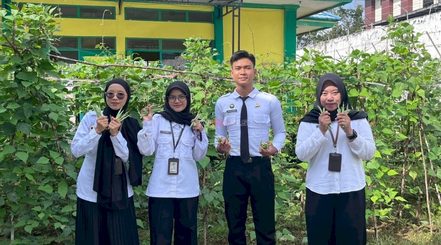 Panen Buncis di Kebun SAE, Warga Binaan Rutan Barabai Petik Hasil Pembinaan Kemandirian