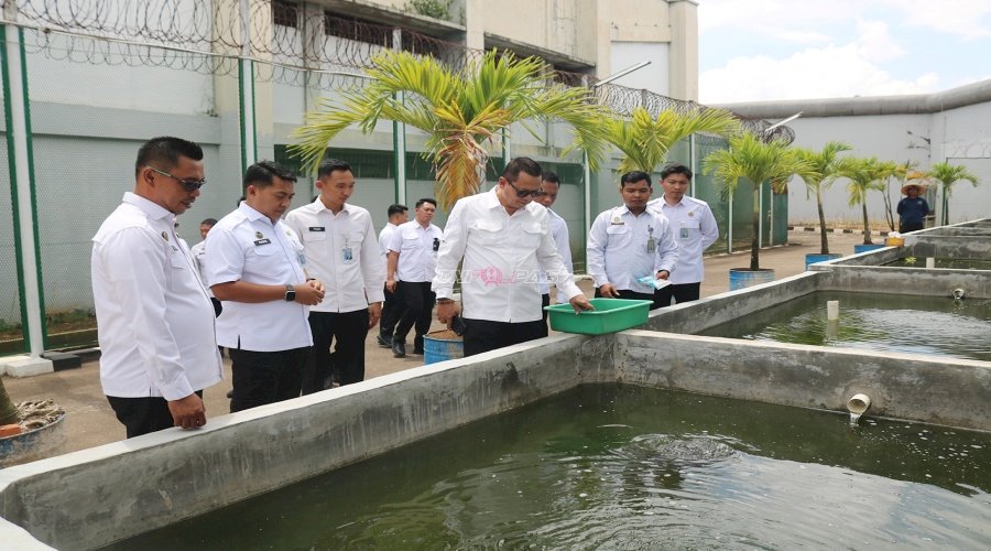 Lapas Cibinong Sambut Kunjungan Tenaga Ahli Menimipas, Tinjau Berbagai Program Kemandirian Pangan 